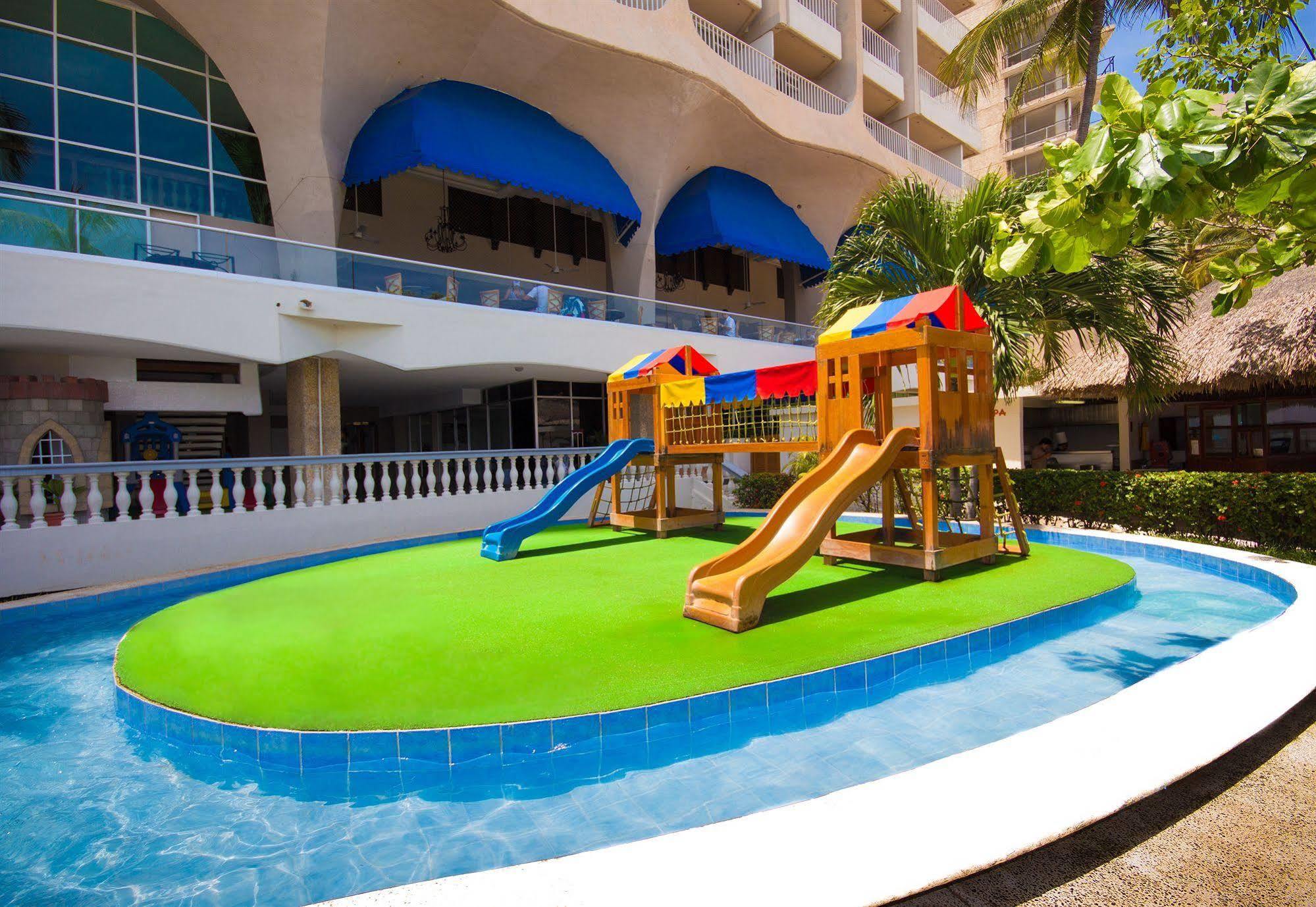 Krystal Beach Acapulco Luaran gambar